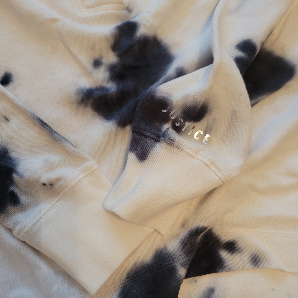 ❌️SOLD❌️ GIRLS Justice (NWT) Tie Dye Hoodie Sweatshirt - Picture 3 of 5